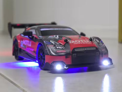 “El auto RC que redefine el drifting desde tus manos.”